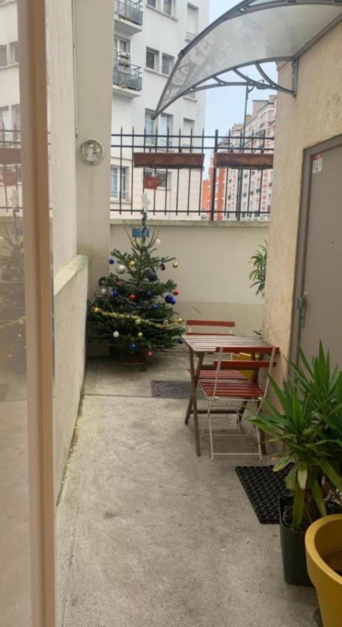 Paris Golden Studio Exterior photo